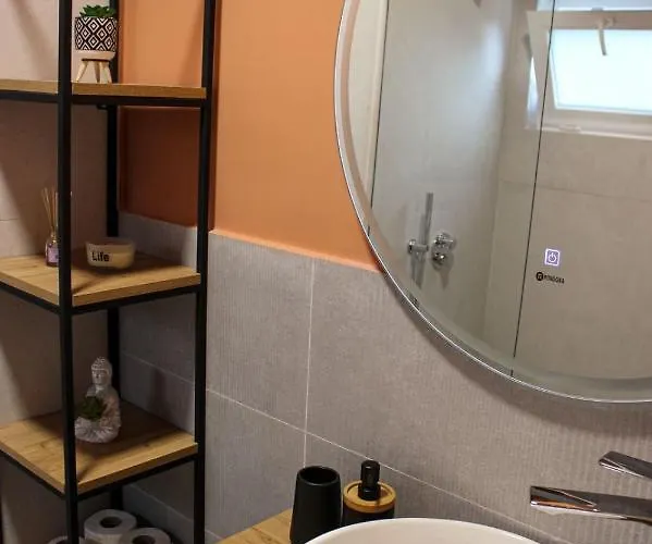 아파트 In 티라나